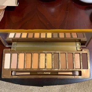 Urban Decay Naked Honey